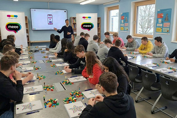 Meee workshop for students